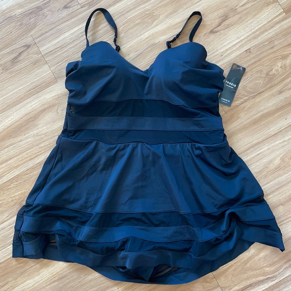 Torrid size 2 bathing suit with skirt